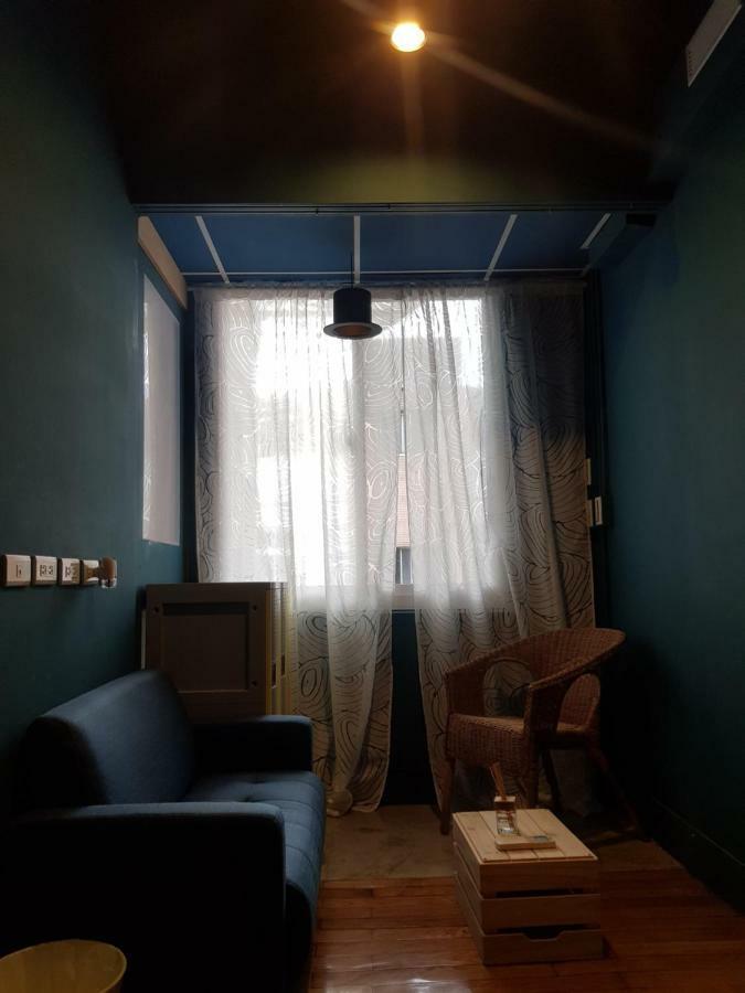 Hostel Of Rising Sun 昇行旅 Yonghe Exterior foto